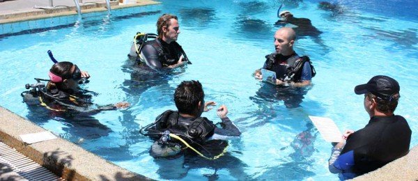 PADI-Staff-instructor