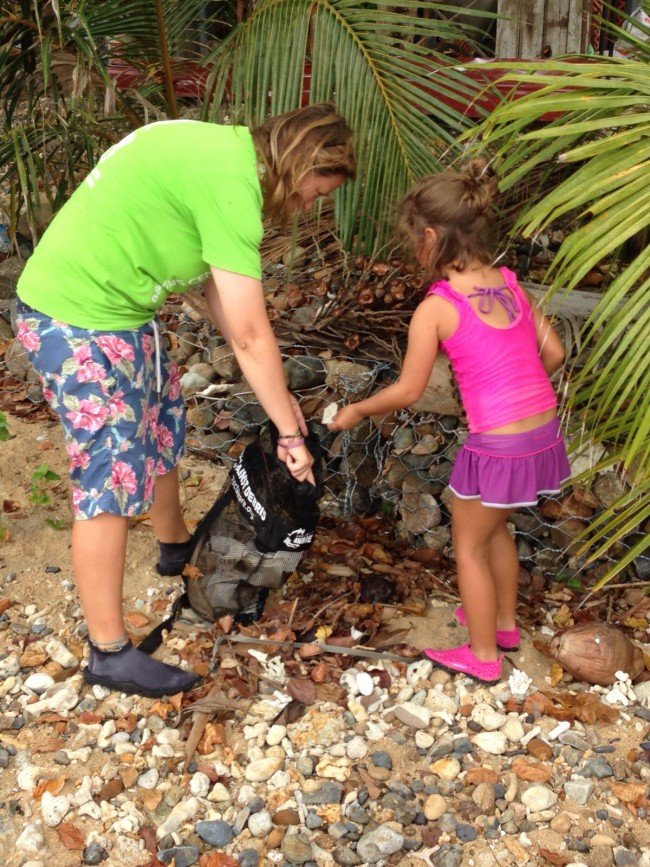 Nic and Sasha clean up ABC beach